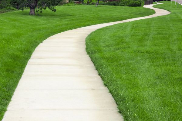 Cost of Sidewalk Paving in Apple Valley