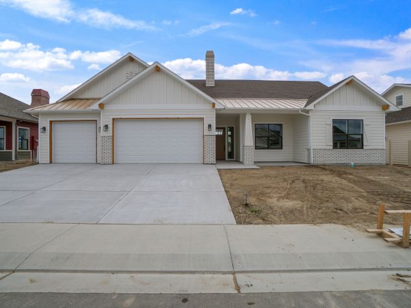 Carport Apron Installation in Apple Valley